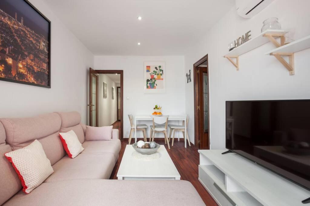 Habitaciones Camp Nou Apartment Οσπιταλέτ ντε Λιοβρεγάτ Εξωτερικό φωτογραφία